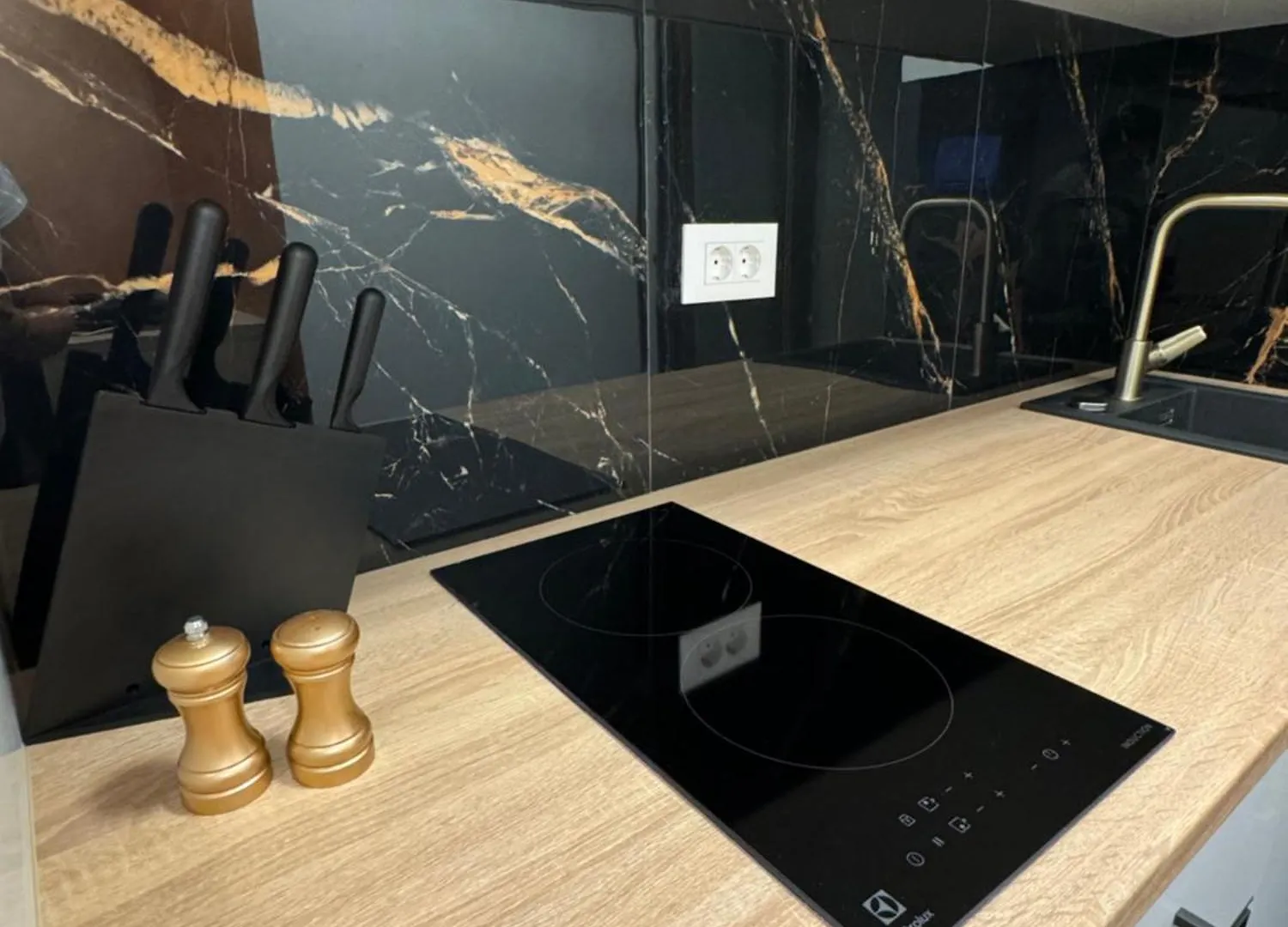 Westate Modern Apartment In Old Town - Free Parking Pula